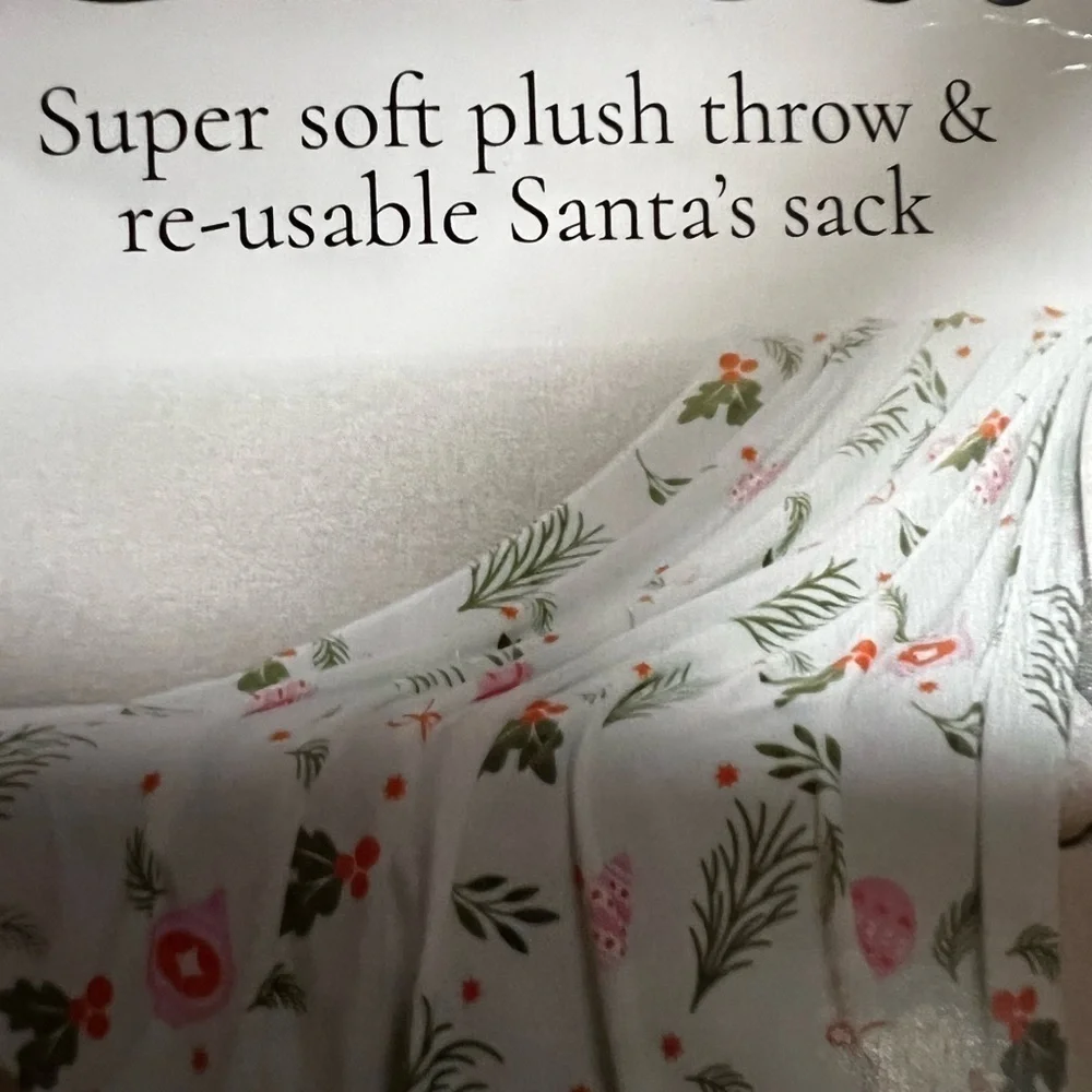NWT-2 Piece Bundle Christmas Throw and Reusable Santa’s Sack 🎄🎄